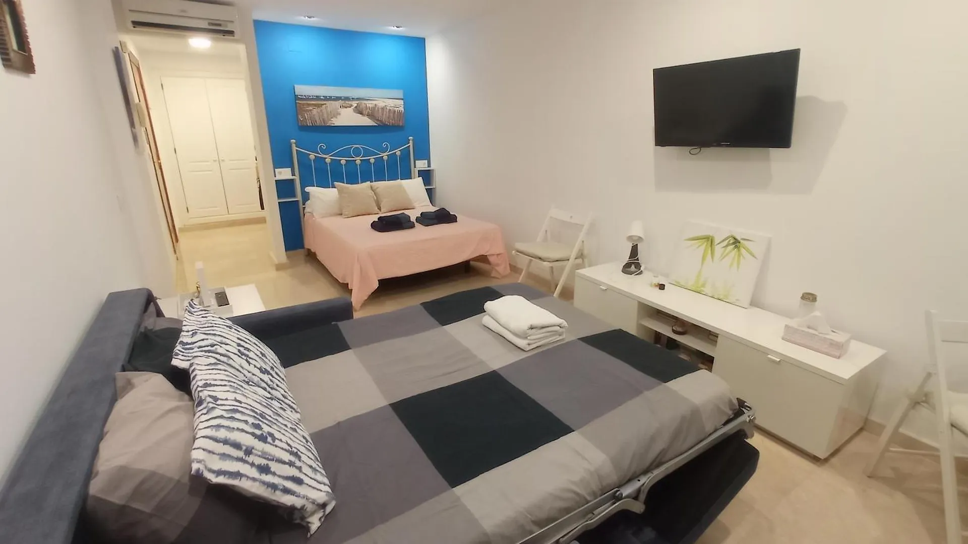 Turisstiko La Roca Chica 4 Apartment Torremolinos